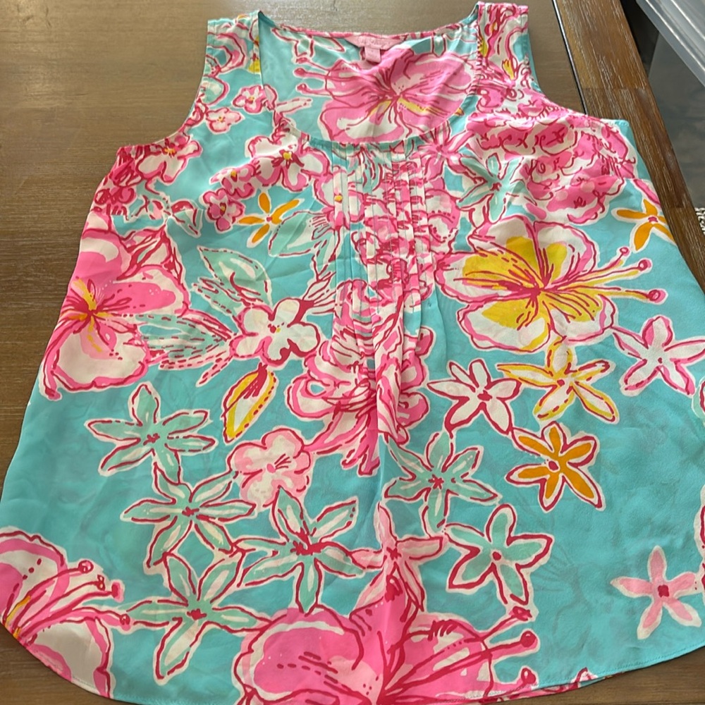 Lilly Pulitzer top